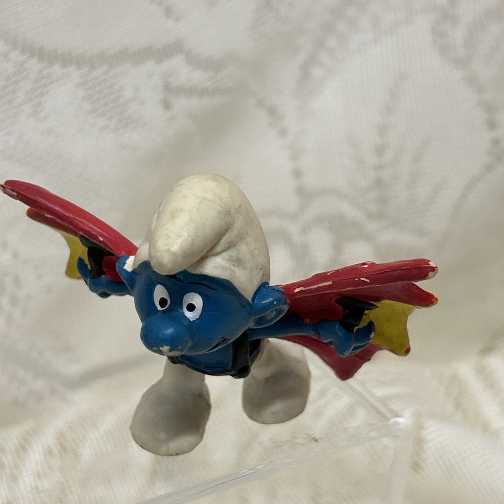 Peyo Schleich Smurf‎ PVC 4 Figures Sports Hang Glider Karate Golf Weight Lifter - Picture 3 of 11